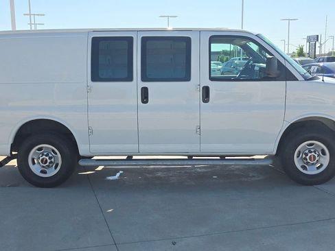 Used 2024 GMC Savana 2500 w/ Driver Convenience Package RWD image 6