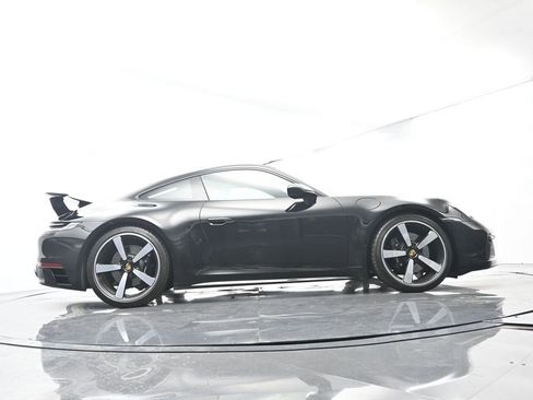 Certified 2024 Porsche 911 Carrera S RWD image 37