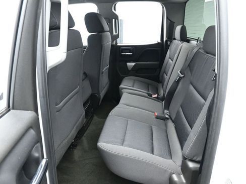 Used 2018 Chevrolet Silverado 1500 LT w/ Rally 2 Edition image 15