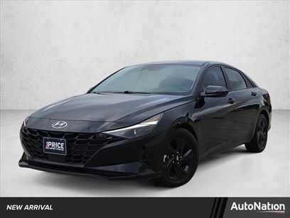 Used 2021 Hyundai Elantra SEL w/ Convenience Package