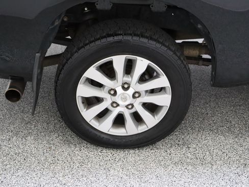 Used 2007 Toyota Tundra Limited image 6