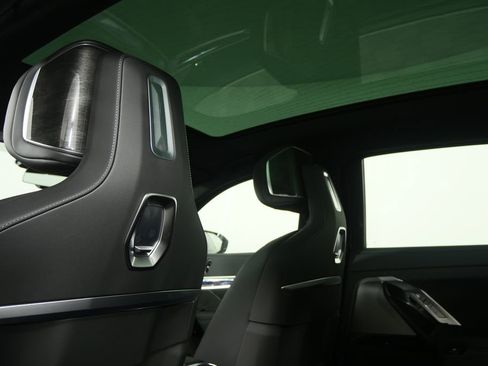 New 2026 BMW 740i w/ Premium Package image 18