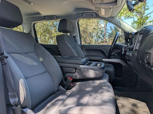 Used 2018 Chevrolet Silverado 1500 LT w/ All Star Edition image 14