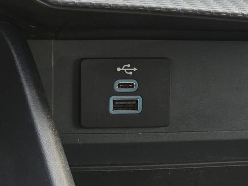 Used 2024 Ford Mustang Coupe RWD image 21