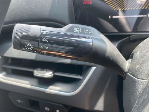 New 2026 Kia K4 FWD image 24
