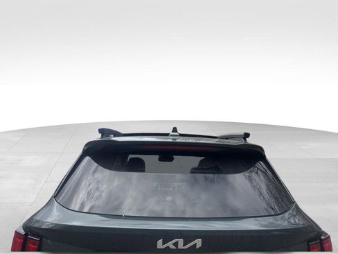 Used 2023 Kia Sorento SX Prestige image 14