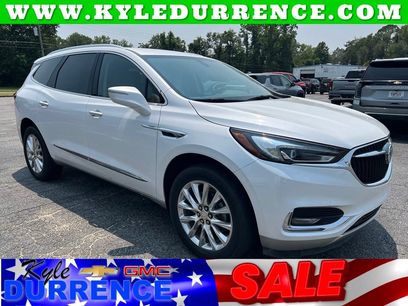 Used 2020 Buick Enclave Essence w/ Sound and Sites Package