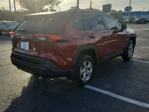 Used 2024 Toyota RAV4 XLE image 3