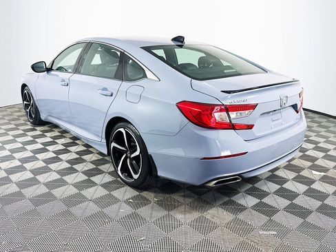 Used 2022 Honda Accord Sport image 4