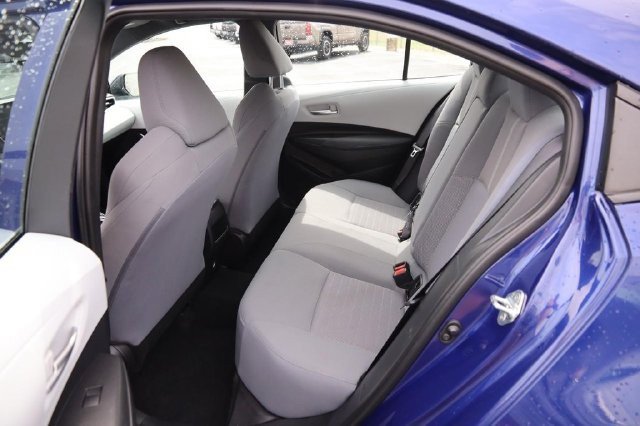 Used 2022 Toyota Corolla SE FWD image 9