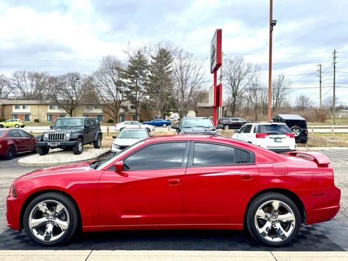 Used 2011 Dodge Charger Rallye image 16