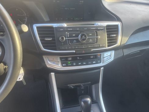 Used 2015 Honda Accord Sport image 17
