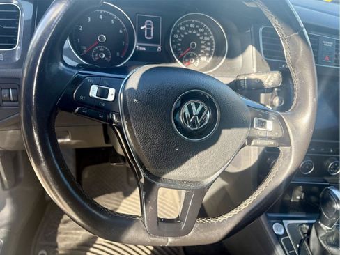 Used 2018 Volkswagen Golf SE FWD image 14