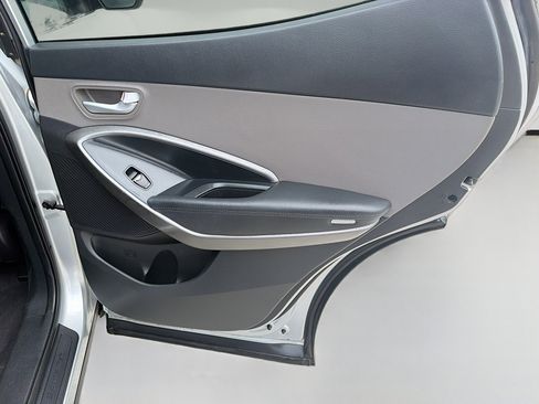 Used 2018 Hyundai Santa Fe Sport AWD/4WD image 27