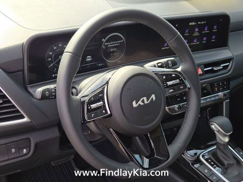 New 2026 Kia Seltos EX FWD image 15