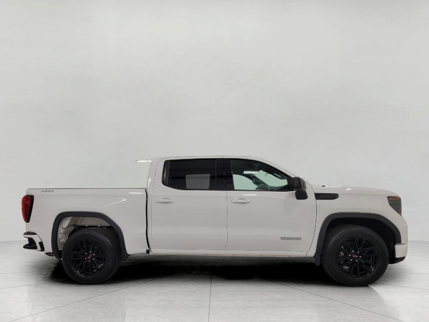Used 2024 GMC Sierra 1500 Elevation AWD/4WD image 12