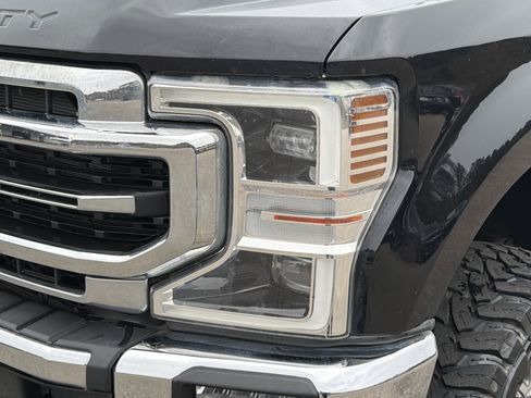 Used 2022 Ford F350 Lariat w/ Lariat Ultimate Package image 10