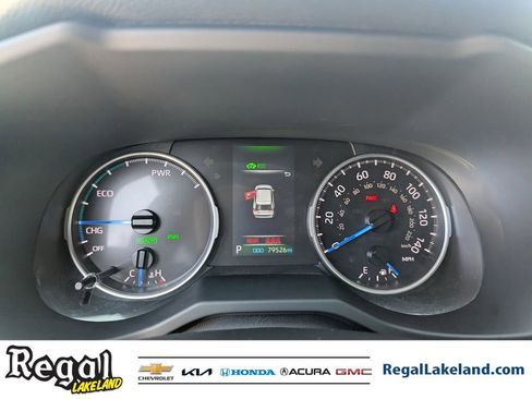 Used 2022 Toyota RAV4 SE image 27