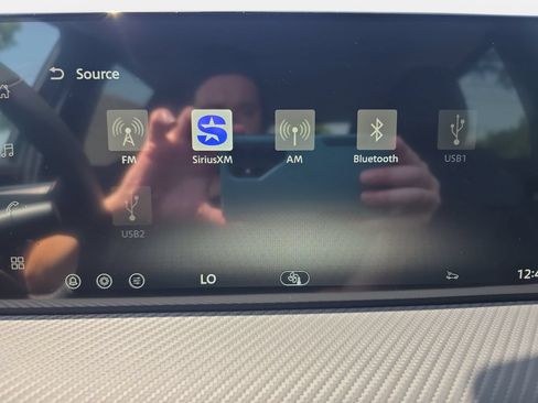 New 2026 Nissan Kicks SR FWD image 21