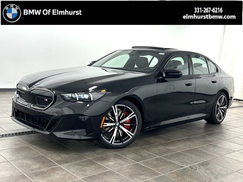 Used 2025 BMW i5 M60 w/ Premium Package image 1