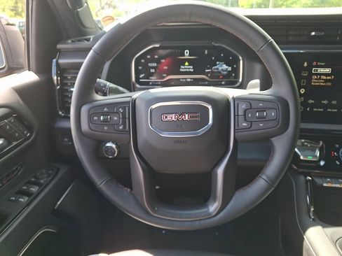 Used 2025 GMC Sierra 1500 AT4X AWD/4WD image 19