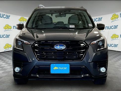 Used 2023 Subaru Forester Premium AWD/4WD image 2