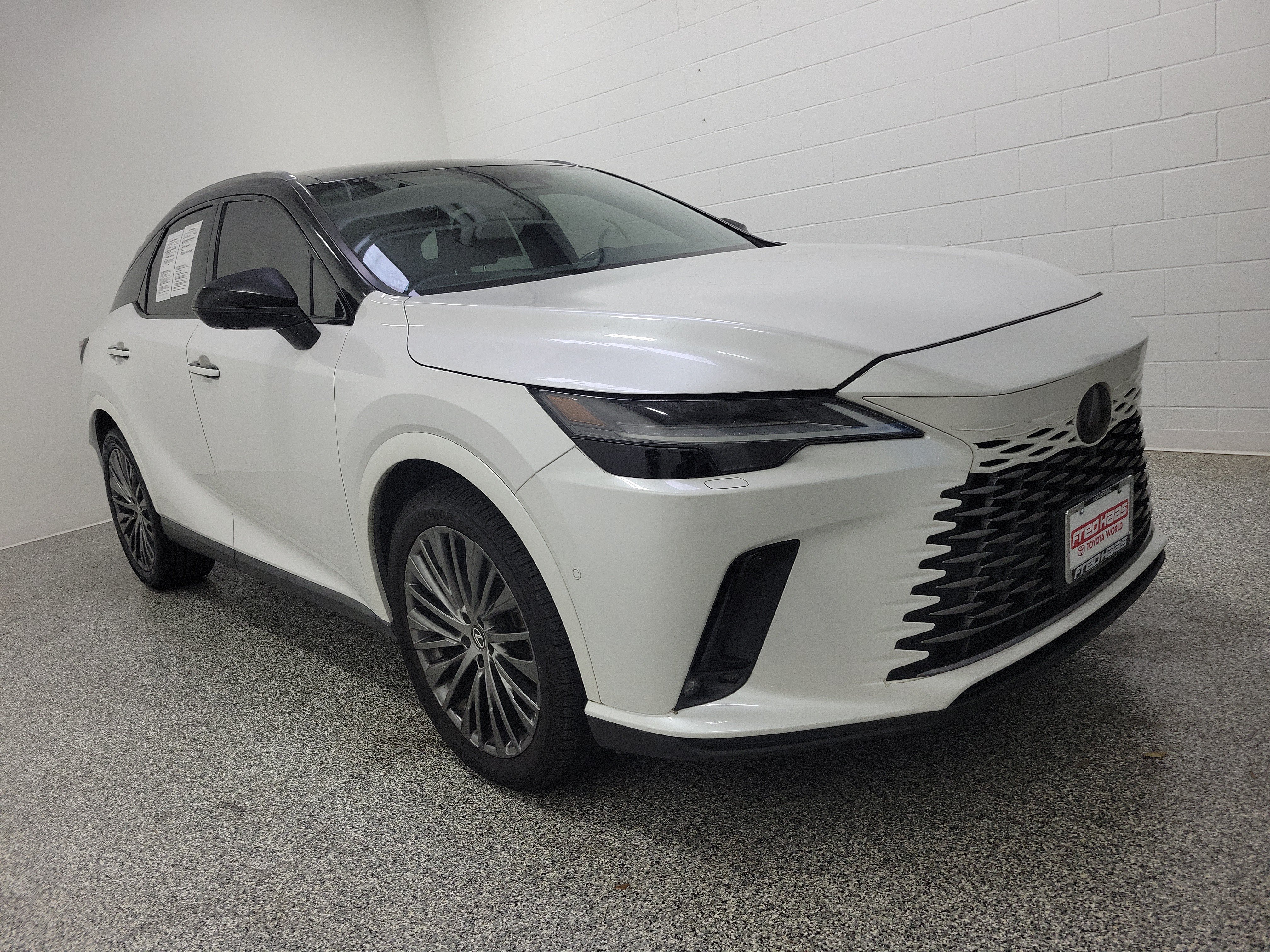 Used 2023 Lexus RX 350 AWD w/ Accessory Package (Z1) image 5