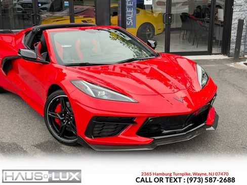 Used 2020 Chevrolet Corvette Stingray Premium Cpe w/ 3LT Preferred Equipment Group RWD image 4