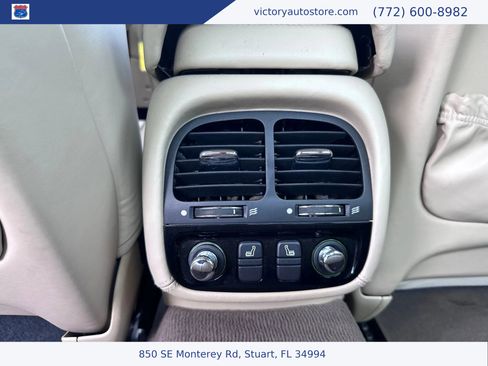 Used 2005 Jaguar XJ8 L image 18