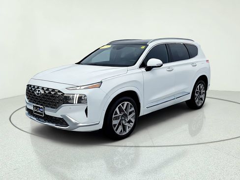 Used 2023 Hyundai Santa Fe Calligraphy AWD/4WD image 2