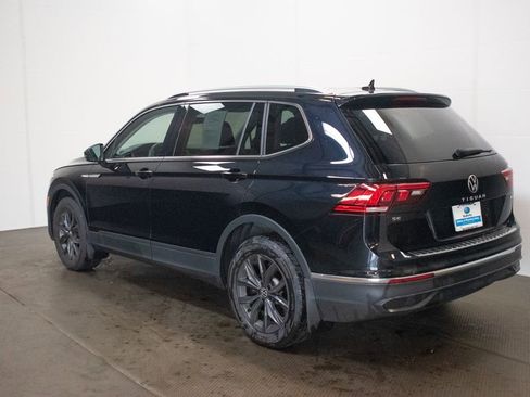 Used 2024 Volkswagen Tiguan SE AWD/4WD image 6