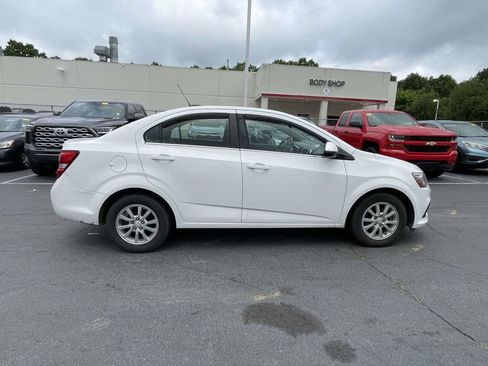 Used 2020 Chevrolet Sonic LT FWD image 23