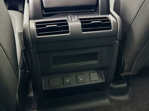 Used 2025 Land Rover Defender 110 S AWD/4WD image 26