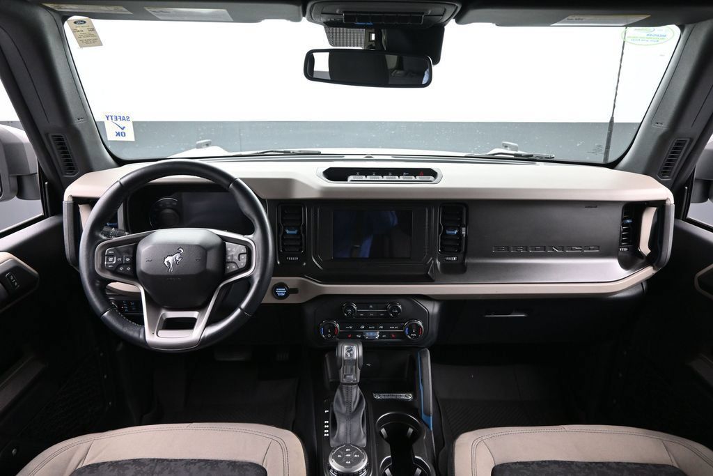 Used 2022 Ford Bronco Wildtrak AWD/4WD image 22