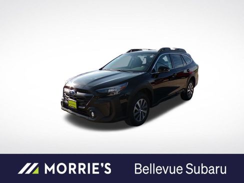 Used 2023 Subaru Outback Premium AWD/4WD image 1