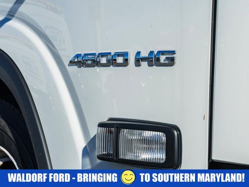 Used 2025 Chevrolet Low Cab Forward image 12