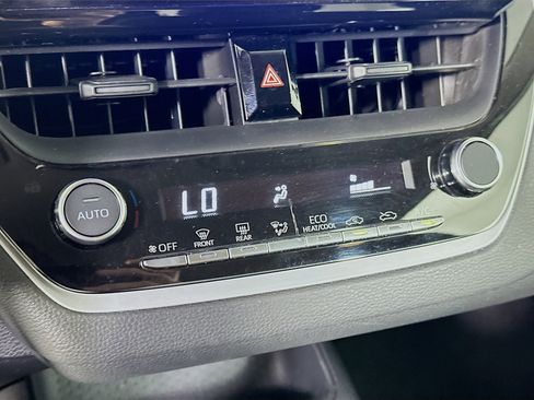 Used 2024 Toyota Corolla LE image 24