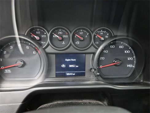 Used 2021 Chevrolet Silverado 2500 W/T w/ WT Fleet Convenience Package image 11