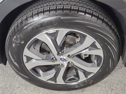 Used 2020 Subaru Outback Limited w/ Popular Package #2 image 13