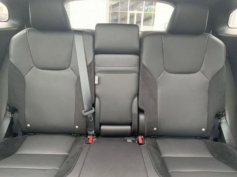 Used 2024 Lexus RX 500h F Sport w/ Convenience Package image 32