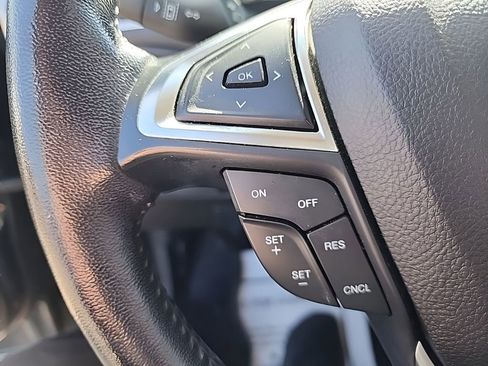 Used 2022 Ford Edge SEL w/ Convenience Package image 14