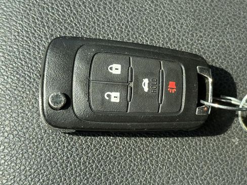 Used 2015 Chevrolet Cruze LT w/ Technology Package image 14