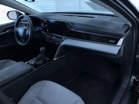 Certified 2025 Toyota Camry LE image 23