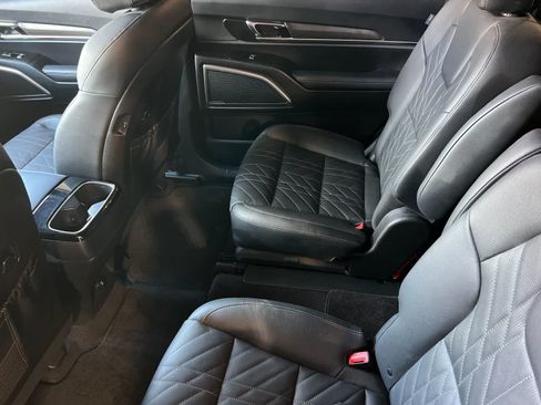 Used 2023 Kia Telluride EX X-Line AWD/4WD image 5