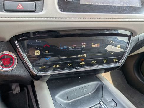 Used 2022 Honda HR-V EX image 21