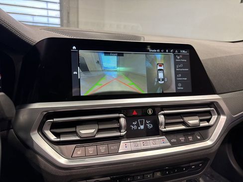 Used 2021 BMW M440i Convertible w/ Premium Package image 25