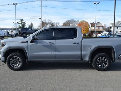 Used 2024 GMC Sierra 1500 AT4 w/ Technology Package