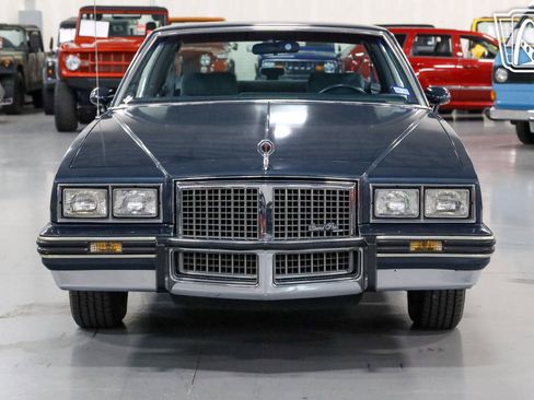 Used 1987 Pontiac Grand Prix LE image 5