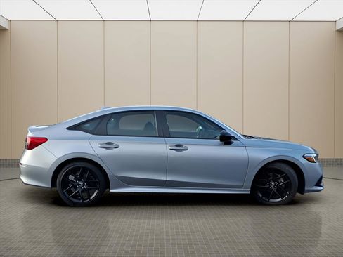 Used 2024 Honda Civic Sport image 22