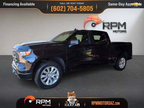 Used 2022 Chevrolet Silverado 1500 Custom w/ LPO, Dark Essentials Package AWD/4WD image 3